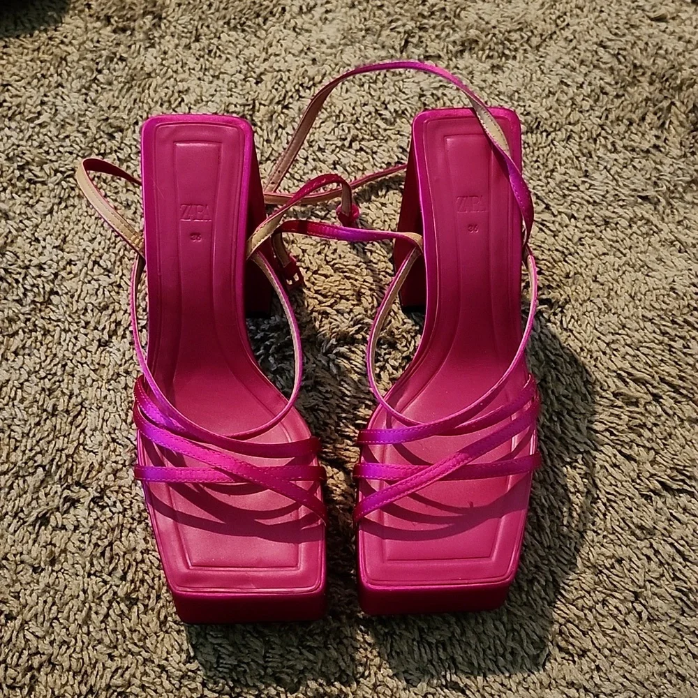 Zara Fuchsia Strappy platform heels Satin Sandals